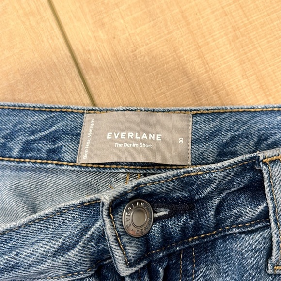 Everlane The Denim Short - Picture 5 of 6